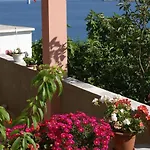 Family Friendly Seaside Vlasici, Pag - 4131 *