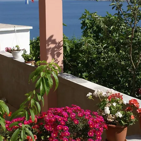 Family Friendly Seaside Vlasici, Pag - 4131 *