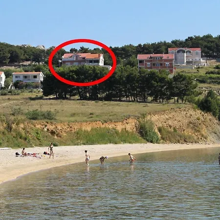 Family Friendly Seaside Vlasici, Pag - 4131