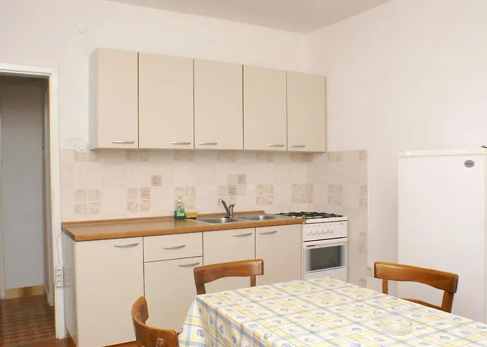 דירה Family Friendly Seaside Vlasici, Pag - 4131 *